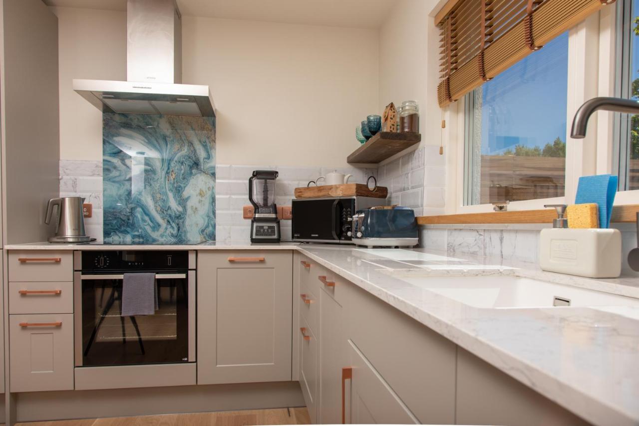 Villa Litua Luxury Self-Catering With Stunning Sea Views Arisaig Exterior foto
